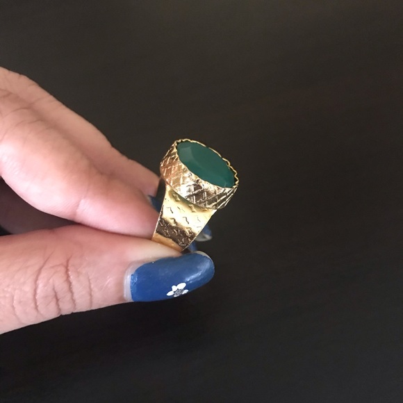 Gemstone ring - Picture 7 of 8